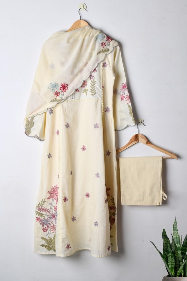 Elegant Cream Embroidered Three-Piece Set