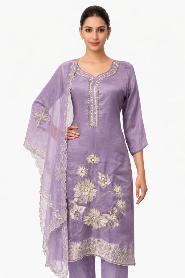 💜 Lavender Embroidered 3 Piece Set